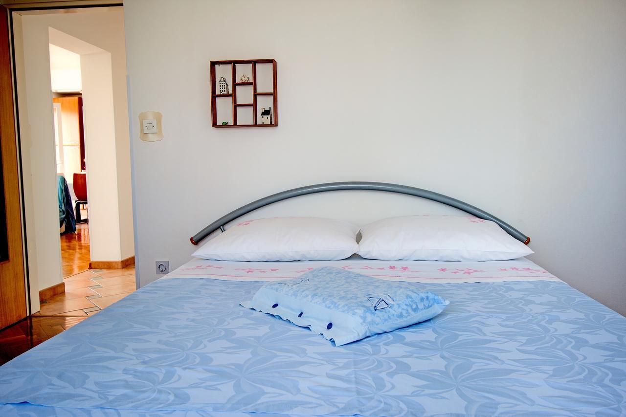 Valeriana Apartment Pula Exterior photo