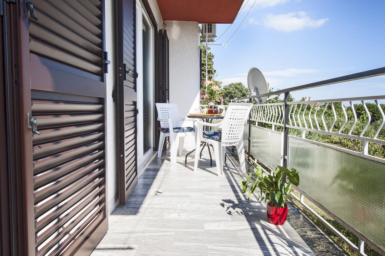 Valeriana Apartment Pula Exterior photo